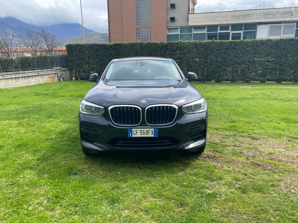 BMW X4 usata a Salerno (9)