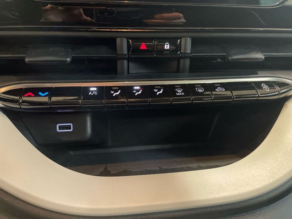 Fiat 500e usata a Prato (17)
