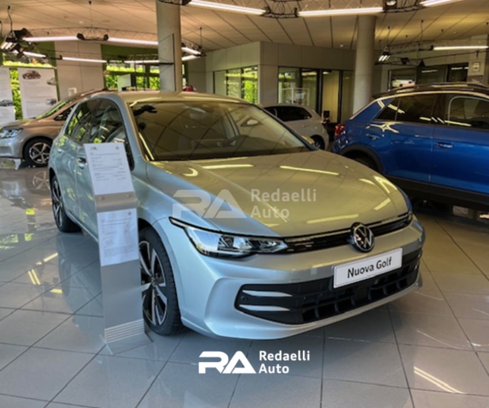 Volkswagen Golf nuova a Lecco (3)