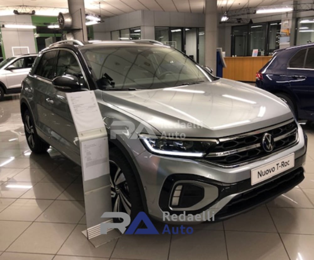 Volkswagen T-Roc nuova a Lecco (3)