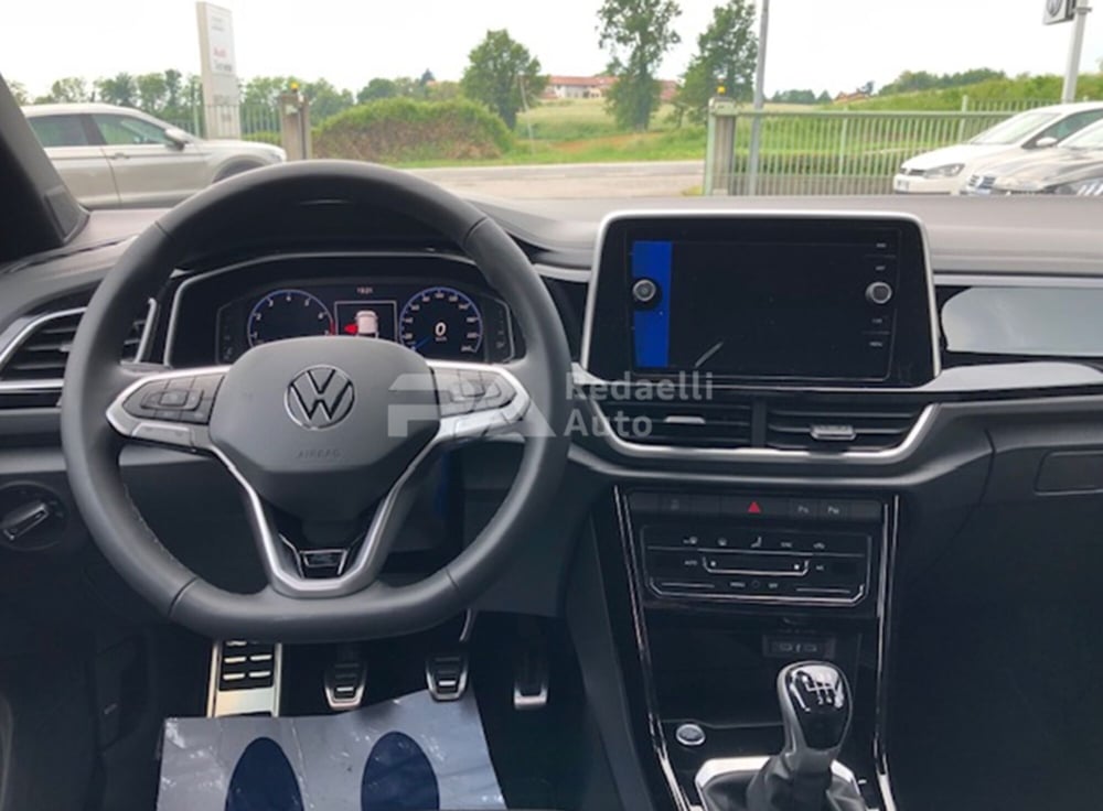 Volkswagen T-Roc nuova a Lecco (7)