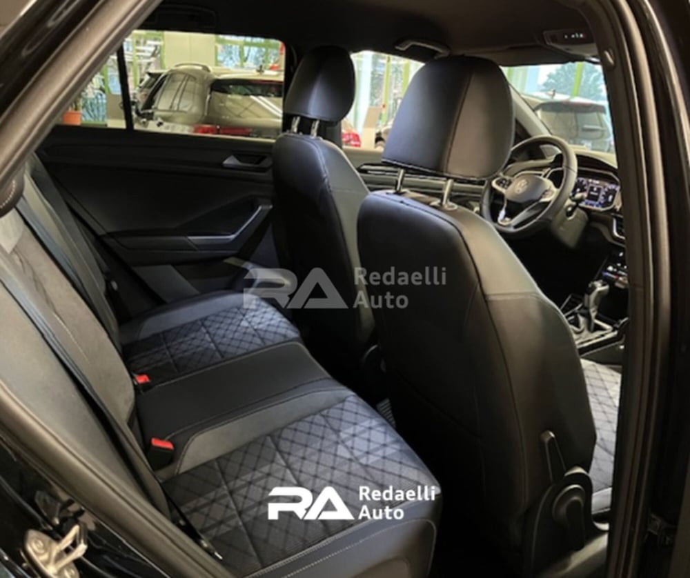 Volkswagen T-Roc nuova a Lecco (10)