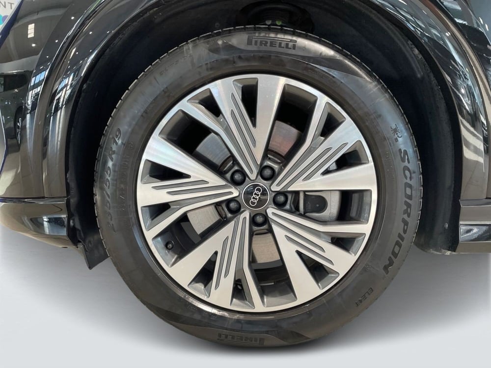 Audi Q4 usata a Pistoia (7)