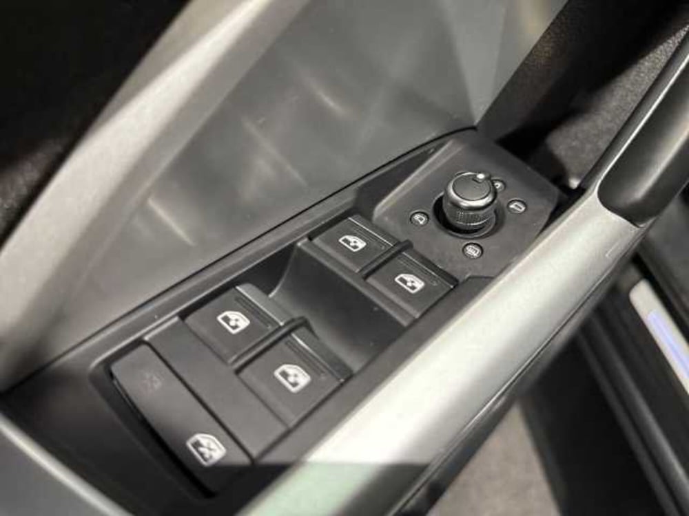 Audi Q3 usata a Prato (18)