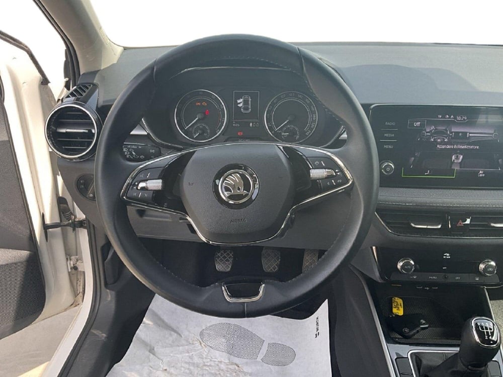 Skoda Fabia usata a Reggio Calabria (12)