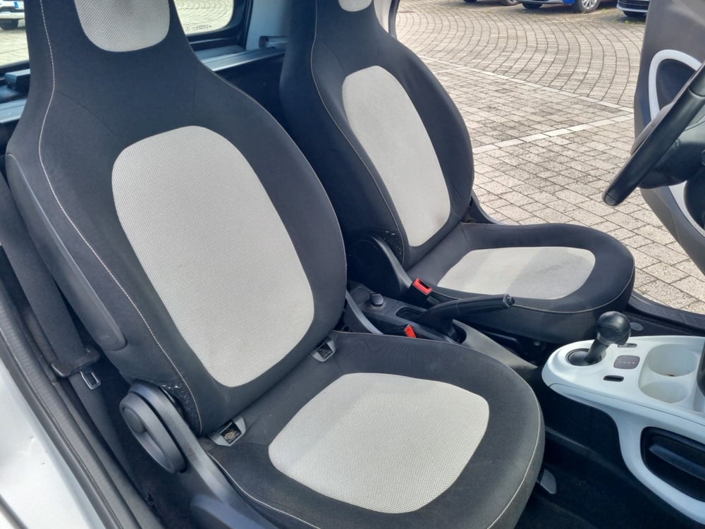 smart Fortwo usata a Lucca (18)