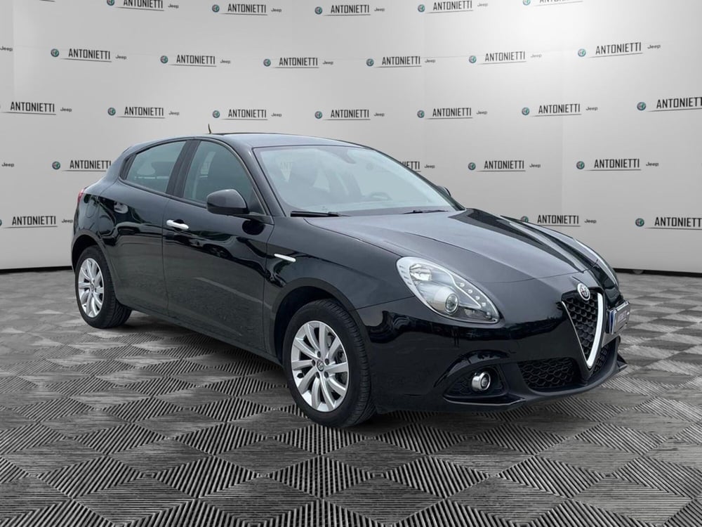 Alfa Romeo Giulietta usata a Ancona (3)