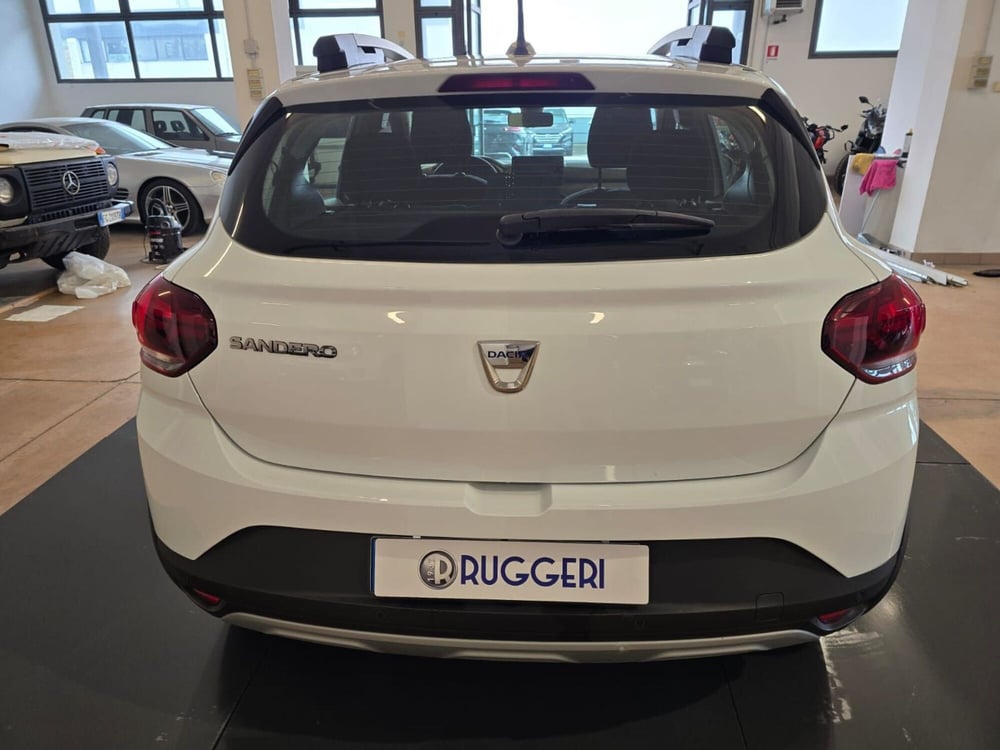 Dacia Sandero usata a Rimini (5)