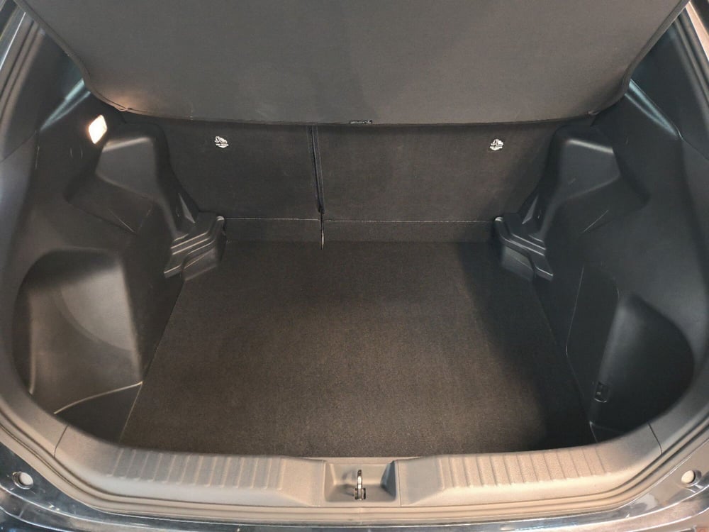 Toyota Yaris Cross usata a Catanzaro (14)