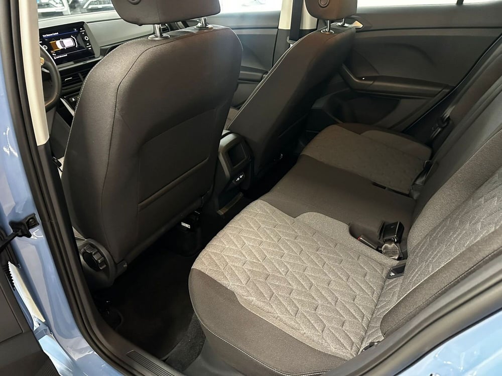 Volkswagen T-Cross usata a L'Aquila (11)