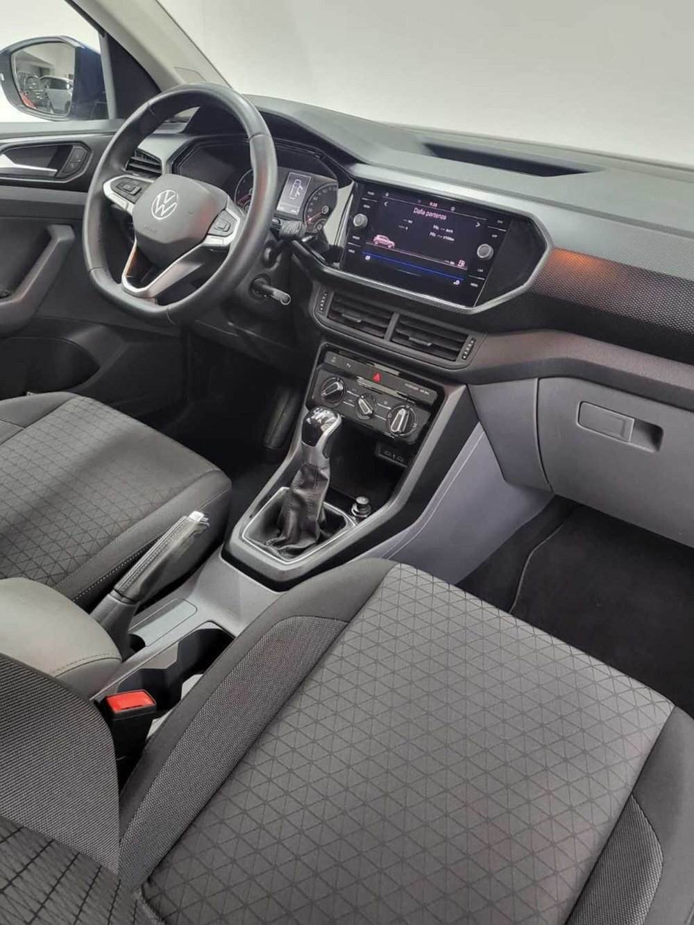 Volkswagen T-Cross usata a Catanzaro (7)