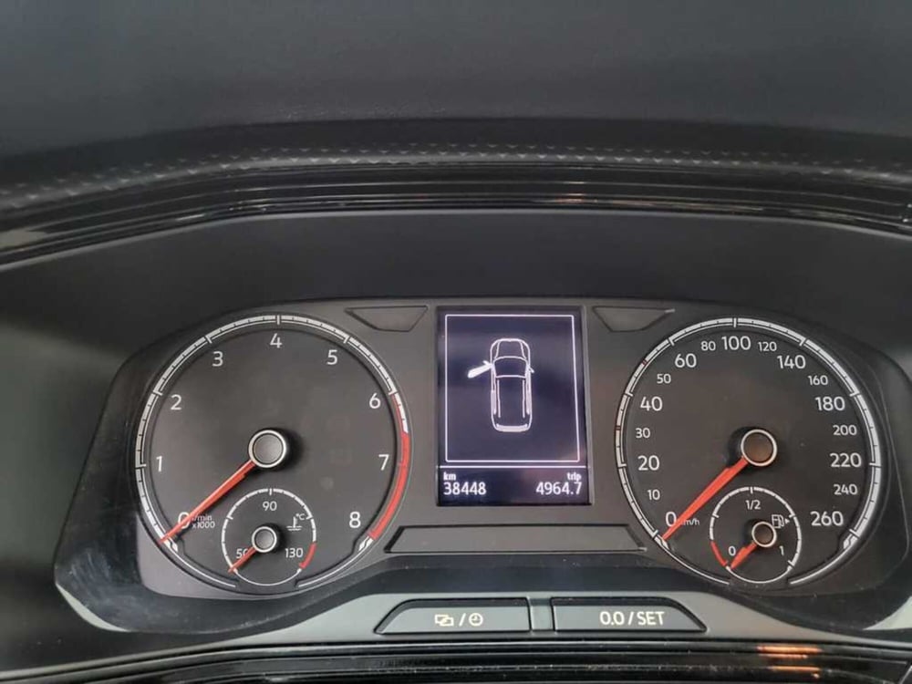 Volkswagen T-Cross usata a Catanzaro (9)