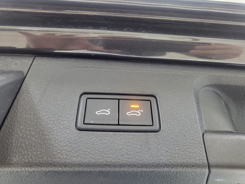 Volkswagen Passat Variant usata a Catanzaro (12)