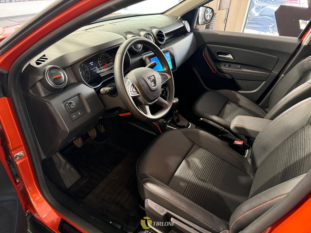 Dacia Duster usata a Milano (11)