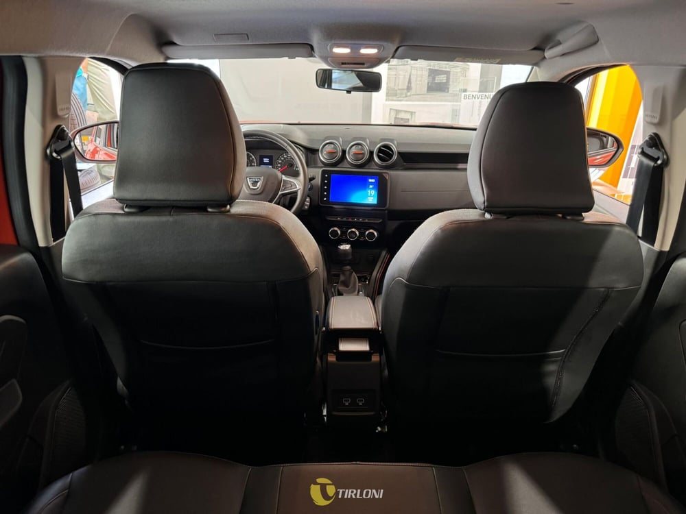 Dacia Duster usata a Milano (18)