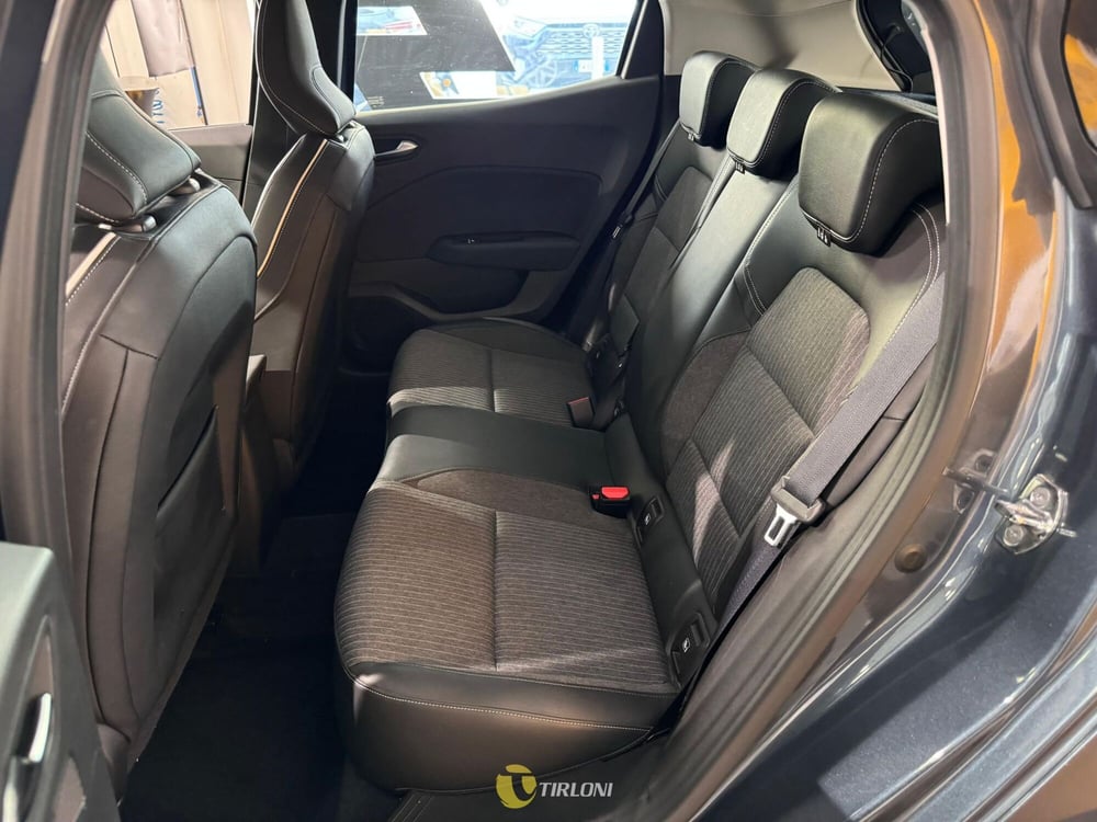 Renault Clio usata a Milano (18)