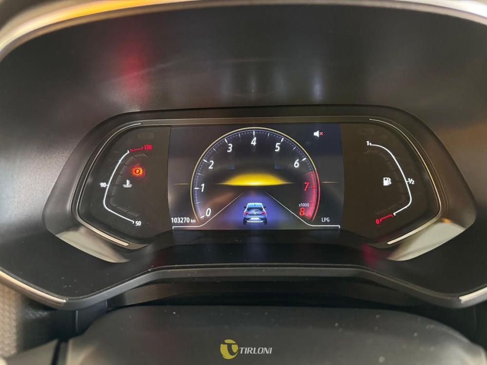 Renault Clio usata a Milano (5)