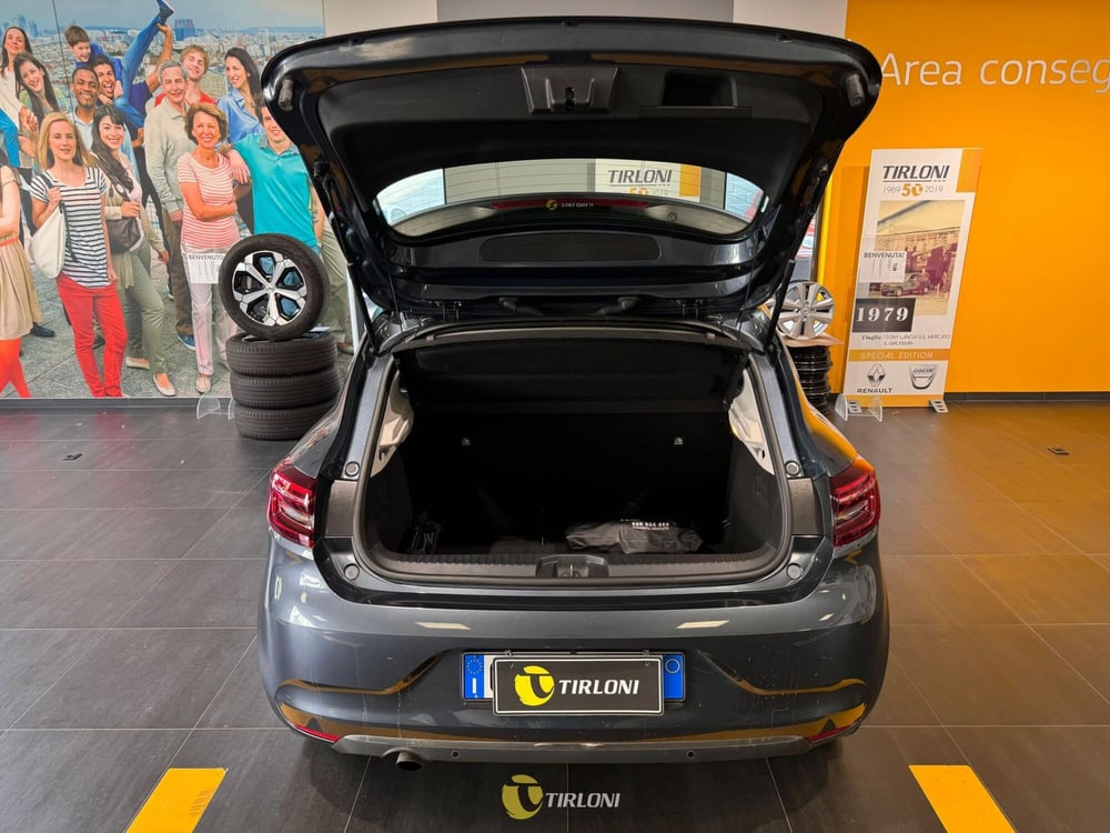 Renault Clio usata a Milano (8)
