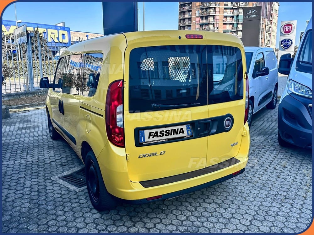 Fiat Doblò Furgone usata a Milano (4)