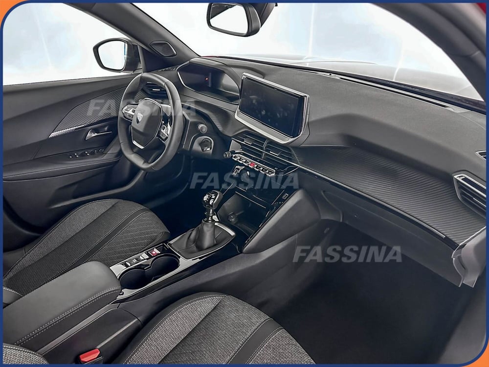 Peugeot 2008 usata a Milano (13)