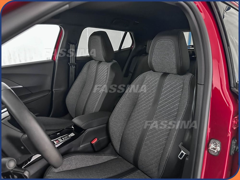 Peugeot 2008 usata a Milano (8)