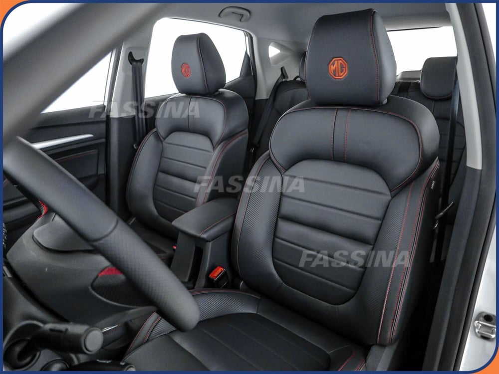 Mg ZS nuova a Milano (8)