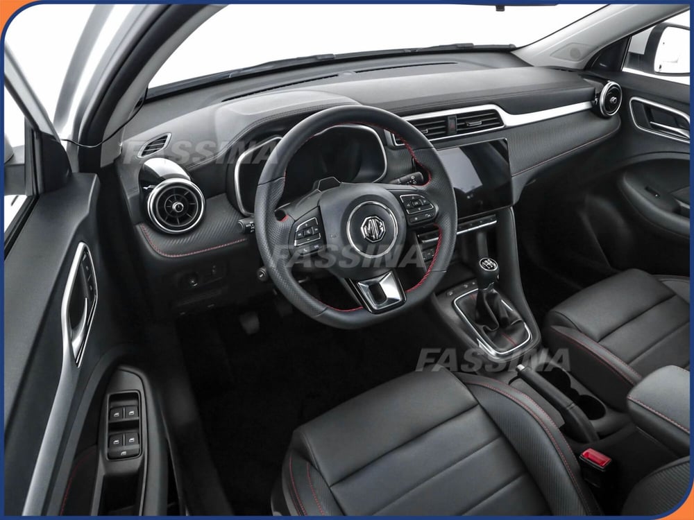 Mg ZS nuova a Milano (9)