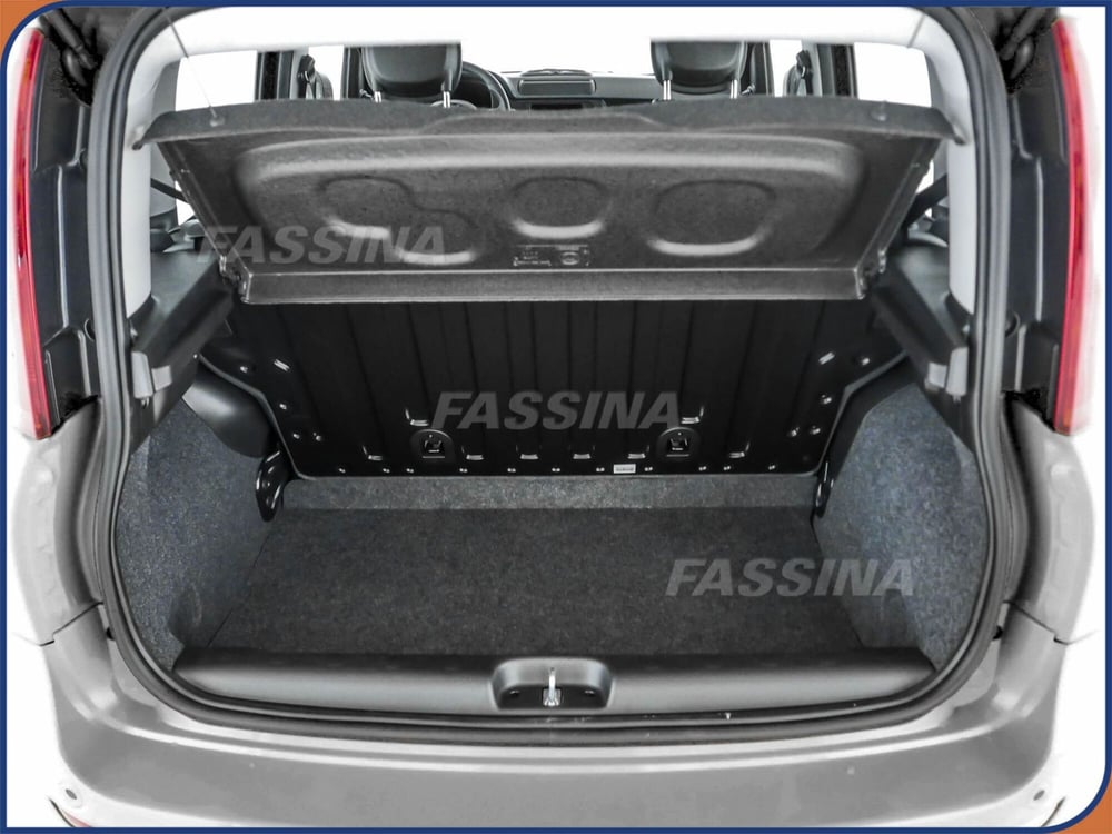 Fiat Panda Cross nuova a Milano (11)