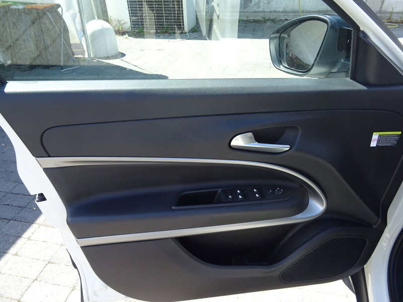 Jeep Avenger usata a Lucca (7)