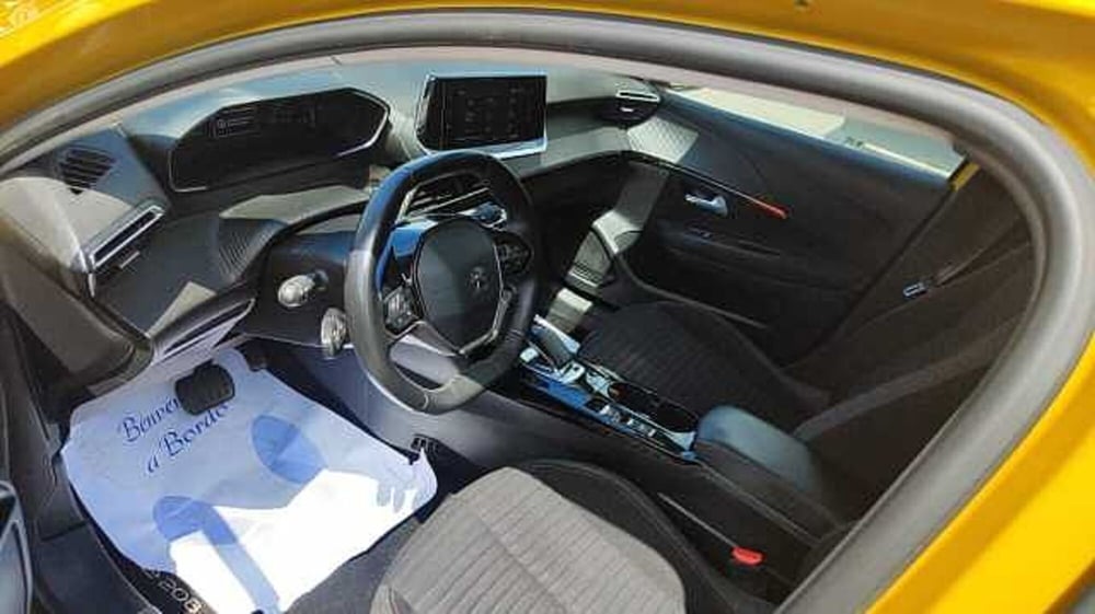 Peugeot 208 usata a Firenze (4)