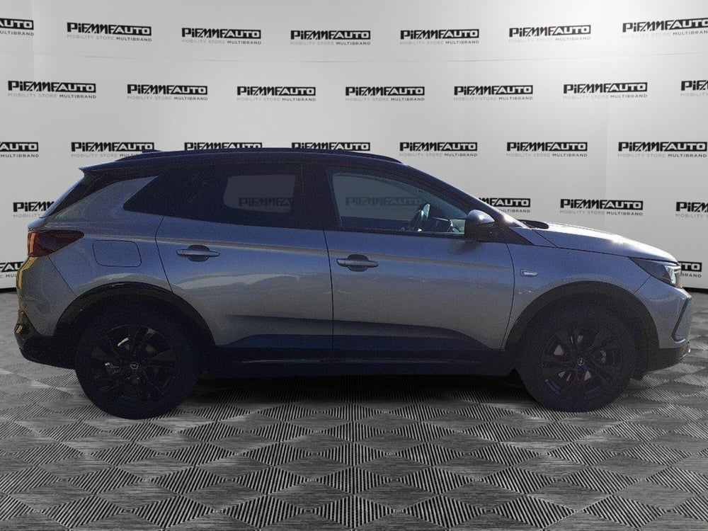 Opel Grandland usata a Parma (7)