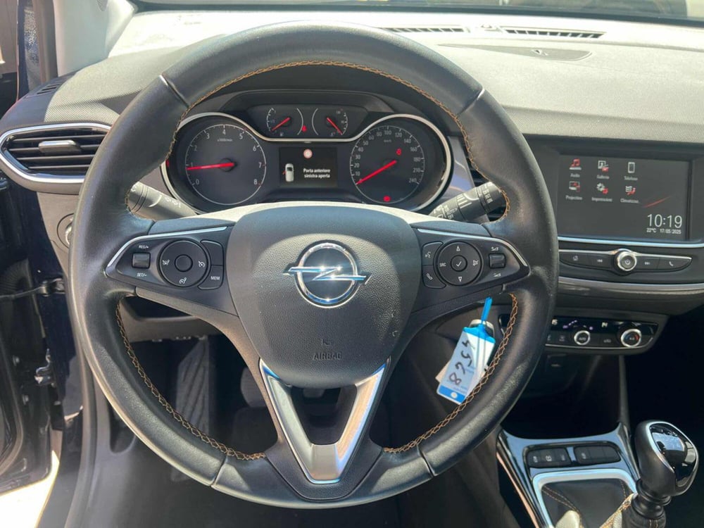 Opel Crossland X usata a Foggia (16)