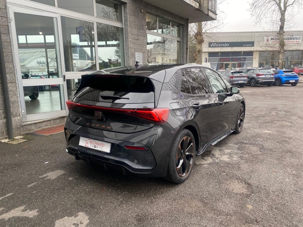 Cupra Born usata a Monza e Brianza (6)