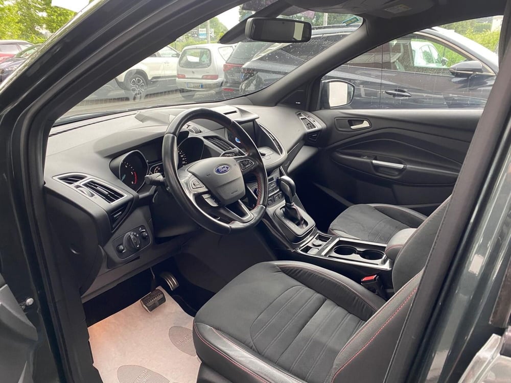 Ford Kuga usata a Monza e Brianza (7)