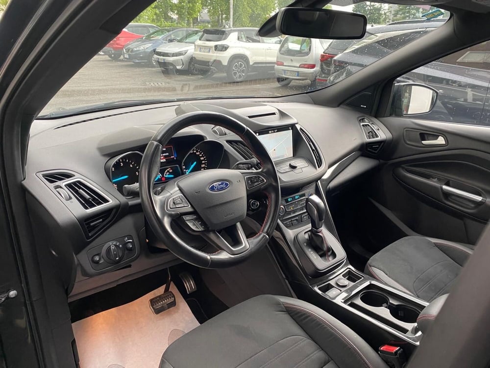 Ford Kuga usata a Monza e Brianza (8)