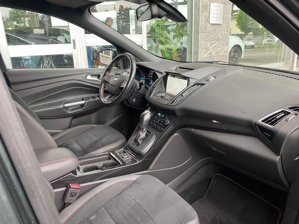 Ford Kuga usata a Monza e Brianza (9)