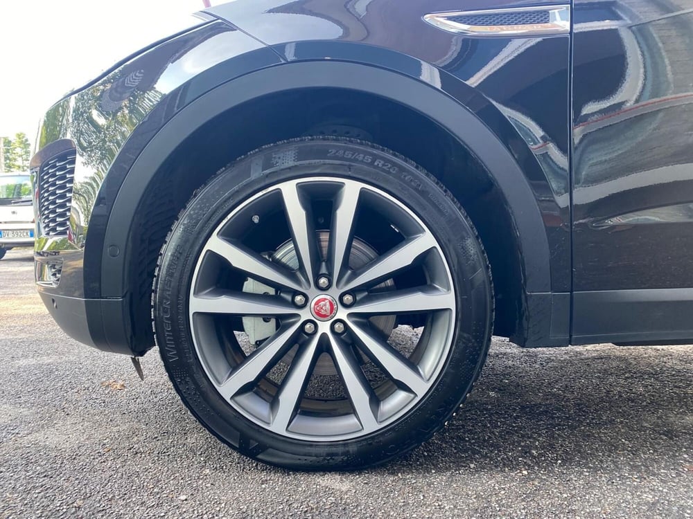 Jaguar E-Pace usata a Monza e Brianza (5)