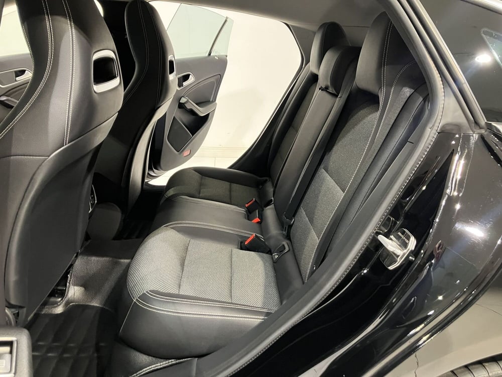Mercedes-Benz CLA Shooting Brake usata a Parma (12)