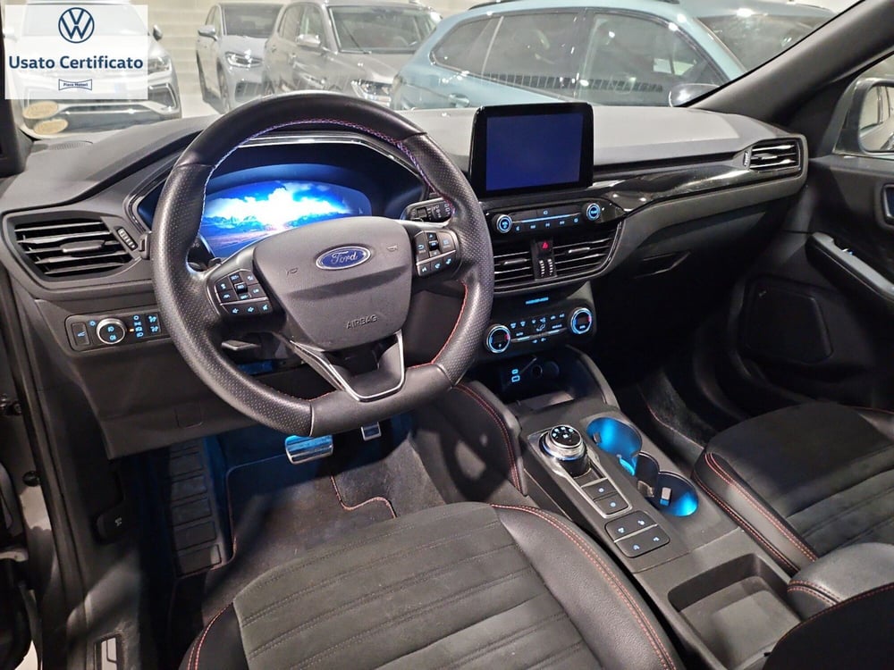 Ford Kuga usata a Genova (13)