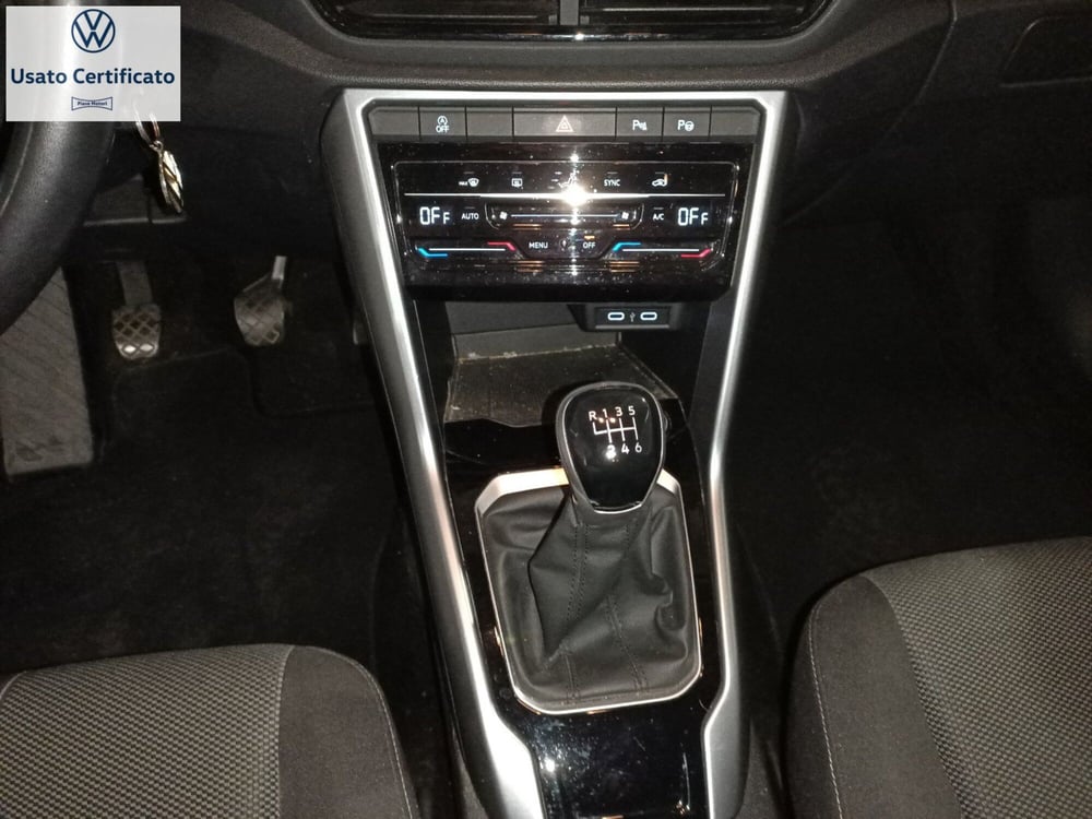 Volkswagen T-Roc usata a Genova (15)