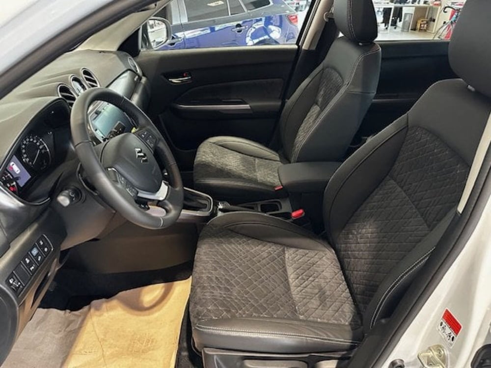 Suzuki Vitara nuova a Vercelli (8)