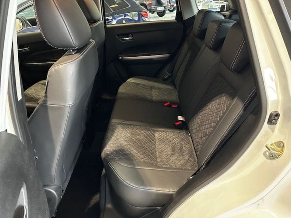 Suzuki Vitara nuova a Vercelli (9)