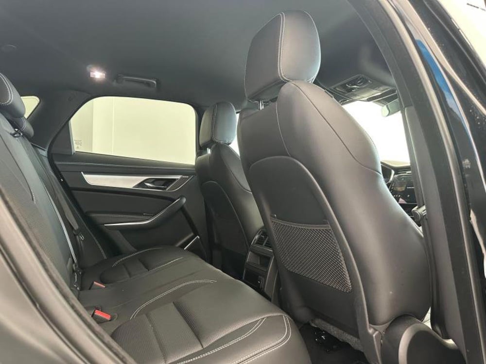 Jaguar F-Pace usata a Venezia (5)