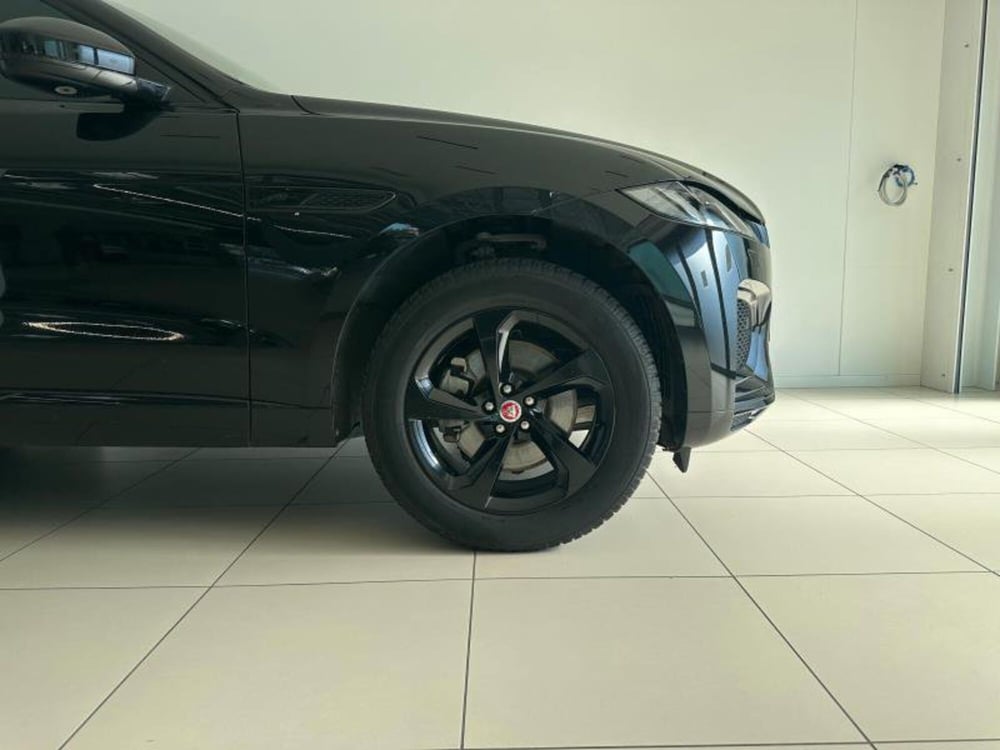 Jaguar F-Pace usata a Venezia (6)