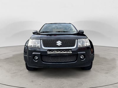 Suzuki Grand Vitara 1.9 DDiS 3 porte Offroad del 2006 usata a Serravalle Sesia