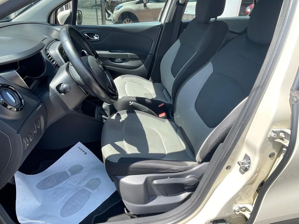 Renault Captur usata a Arezzo (12)