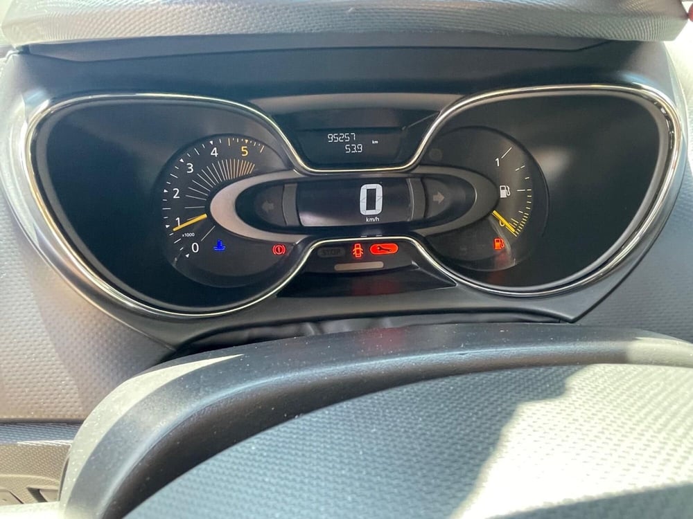 Renault Captur usata a Arezzo (14)