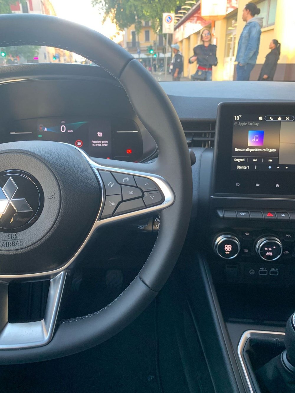 Renault Clio nuova a Milano (14)