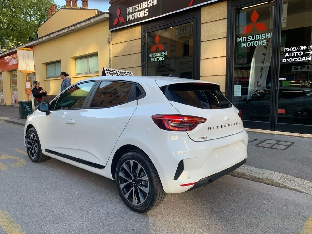 Renault Clio nuova a Milano (8)