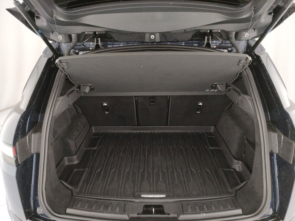 Land Rover Range Rover Evoque usata a Roma (11)